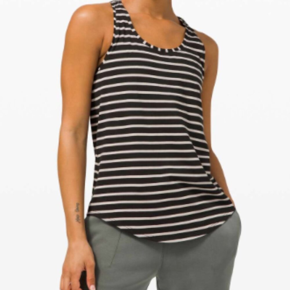 Lululemon  Love Tank *Pleated